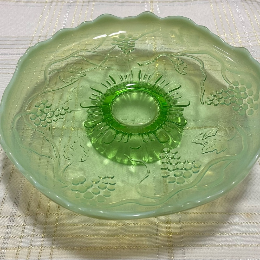 Jefferson or Northwood antique pedestal bowl
